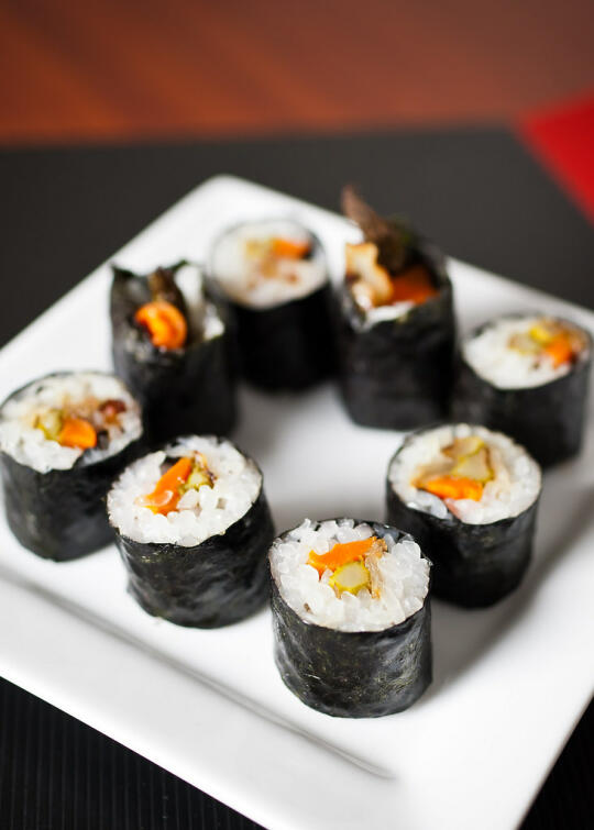 Vegetarian sushi