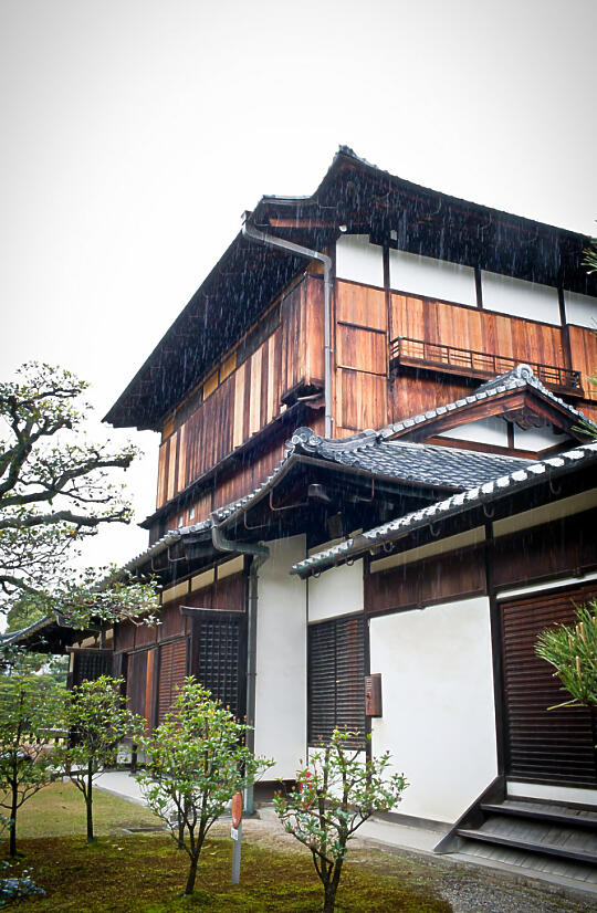 Another building at Nijo Castle