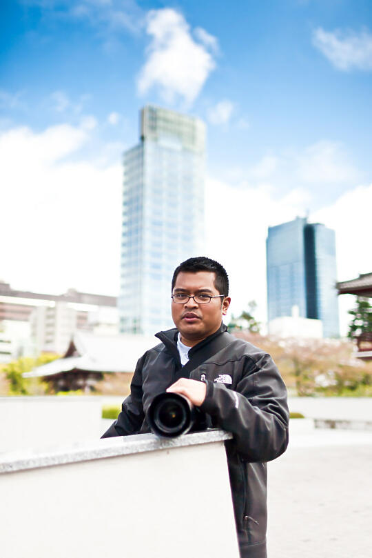 Francis with his camera, setting up the group photo