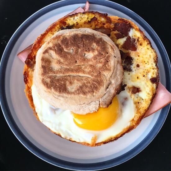 Breakfast sandwich