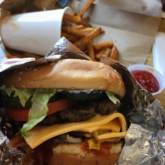 Five Guys burger