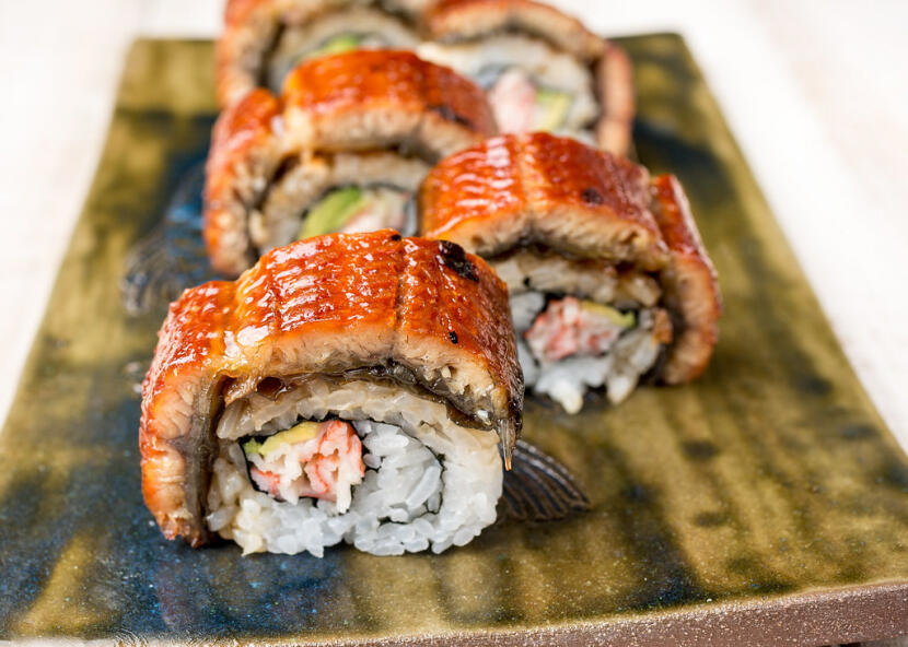 How to Make a Dragon Roll– SushiSushi