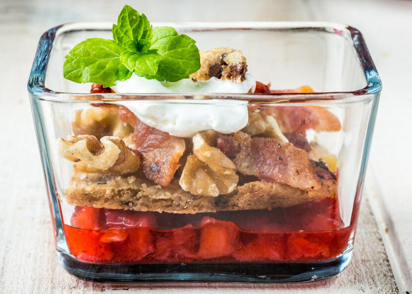 layered cookie dish